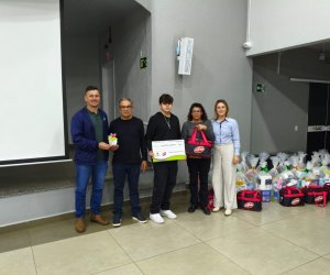  COASUL PREMIA AVICULTORES DESTAQUE DOS MESES DE MAIO E JUNHO