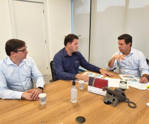  &#8203;COASUL APRESENTA DEMANDAS AO SECRETÁRIO GUTO SILVA E AO DEPUTADO GUGU BUENO